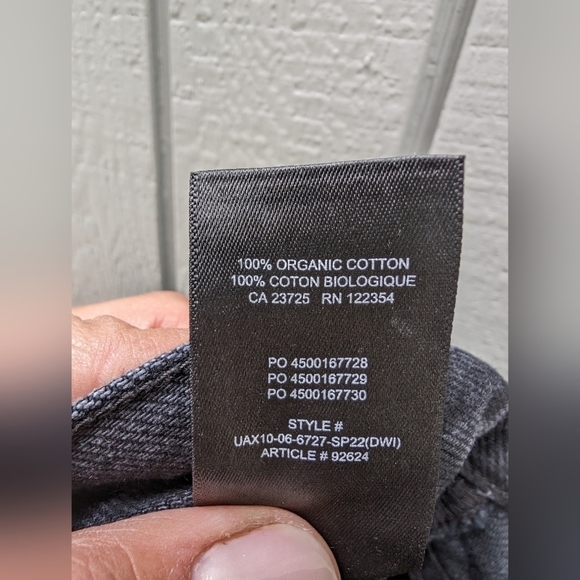 Aritzia Denim Forum Joni High Rise Loose Fit Black  Denim Jeans 26x29L - Picture 7 of 7